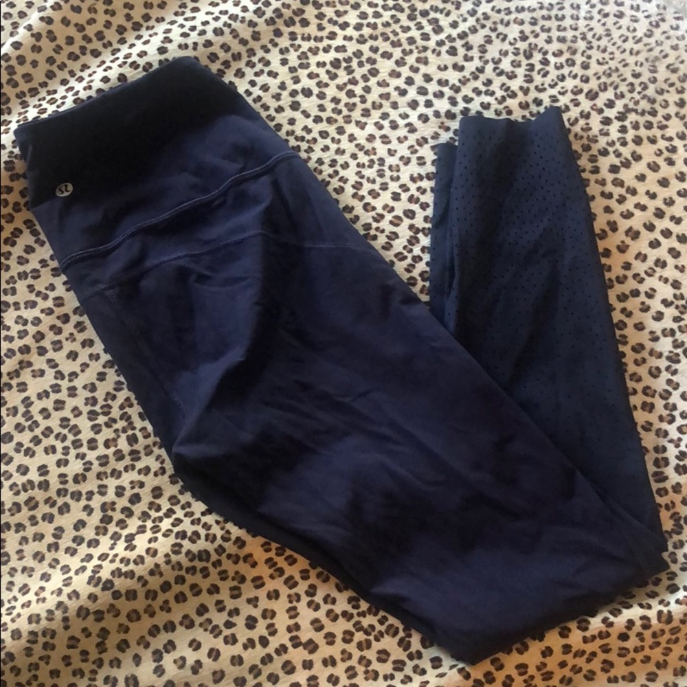 Dark purple leggings